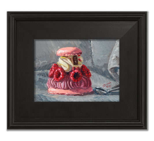 Raspberry Macaron